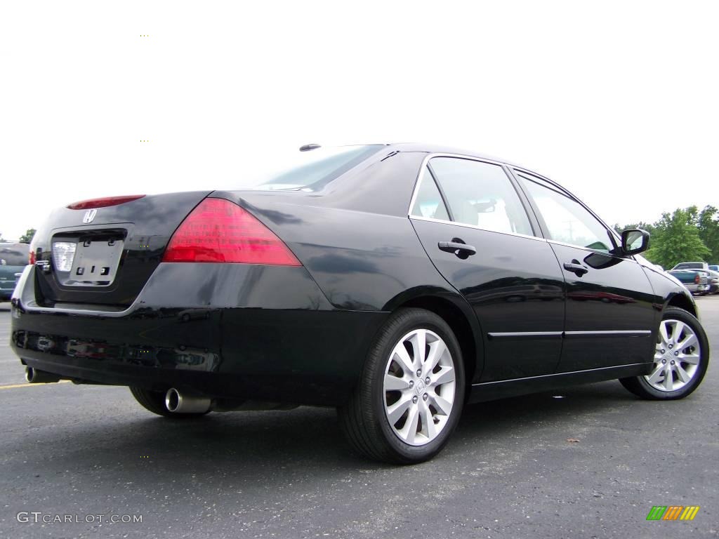 2006 Accord EX-L V6 Sedan - Nighthawk Black Pearl / Ivory photo #7