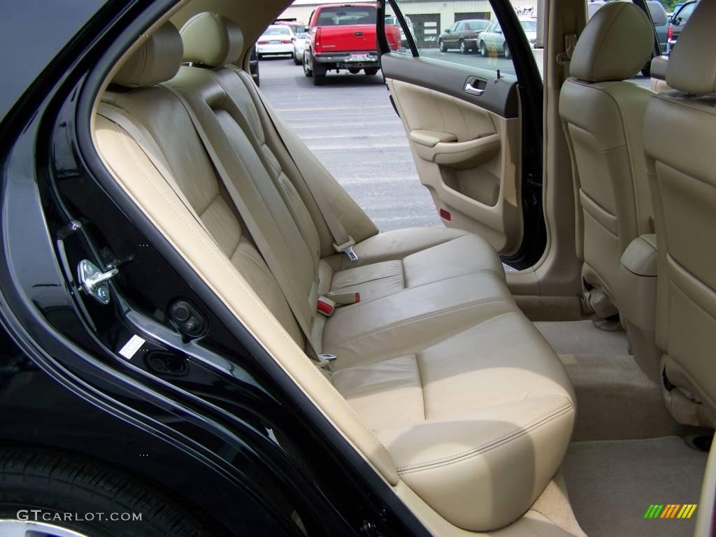 2006 Accord EX-L V6 Sedan - Nighthawk Black Pearl / Ivory photo #11