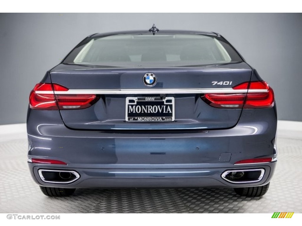 2017 7 Series 740i Sedan - Arctic Gray Metallic / Black photo #4