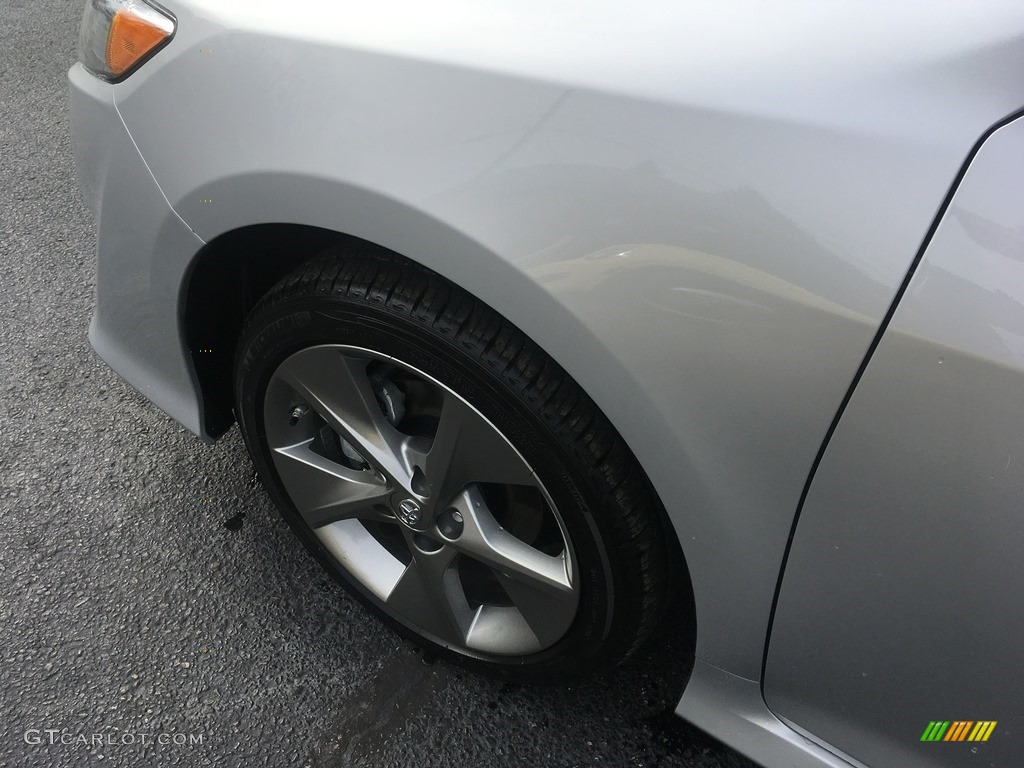 2014 Camry SE - Classic Silver Metallic / Black/Ash photo #24