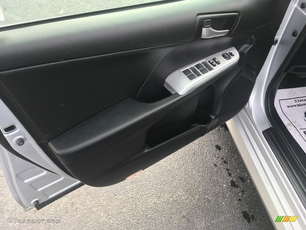 2014 Camry SE - Classic Silver Metallic / Black/Ash photo #29