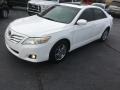 Super White - Camry XLE Photo No. 2