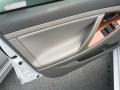 Super White - Camry XLE Photo No. 21