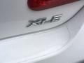 Super White - Camry XLE Photo No. 33