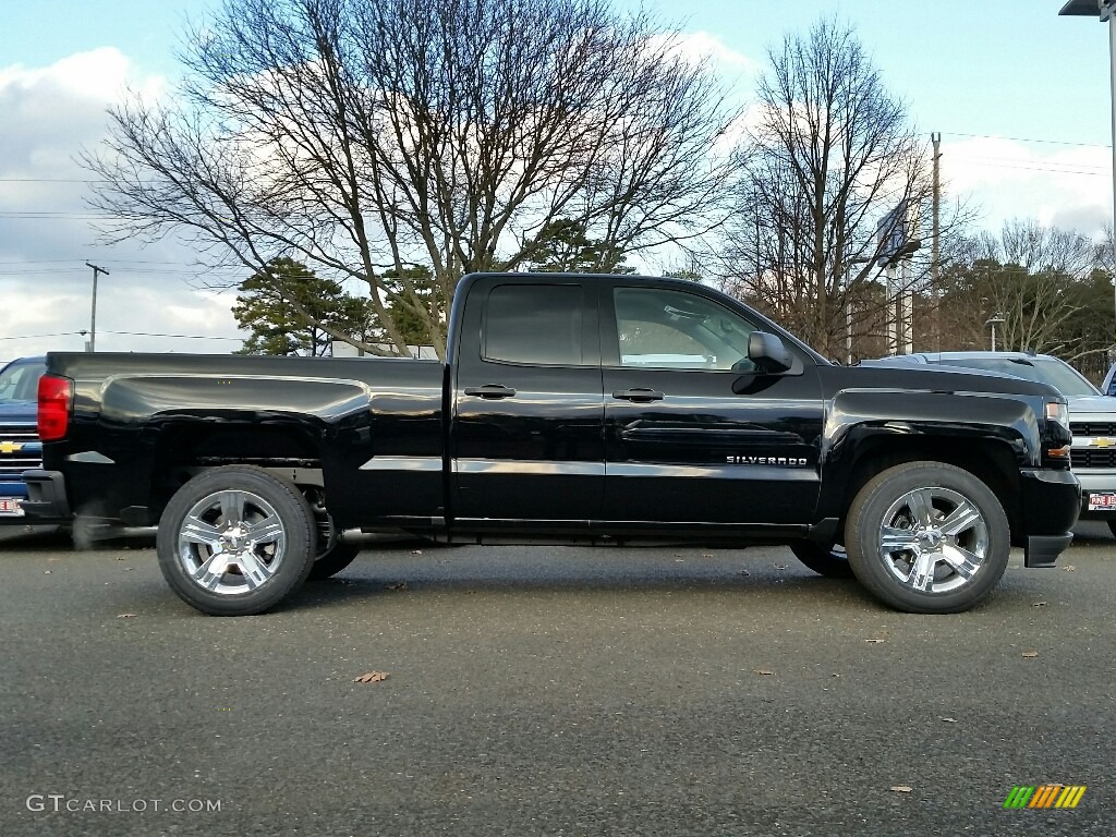 2017 Silverado 1500 Custom Double Cab - Black / Dark Ash/Jet Black photo #3