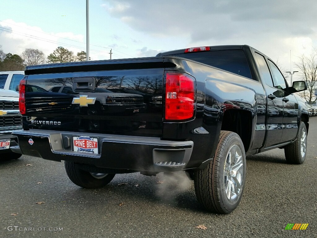 2017 Silverado 1500 Custom Double Cab - Black / Dark Ash/Jet Black photo #4