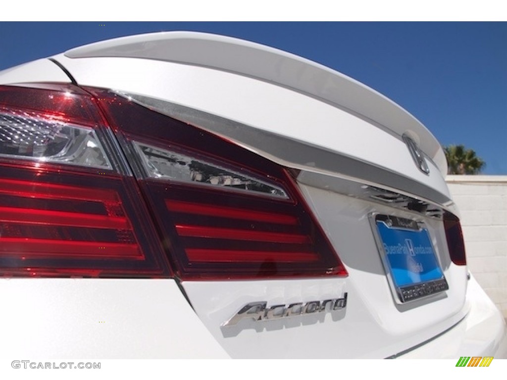 2017 Accord Hybrid EX-L Sedan - White Orchid Pearl / Ivory photo #3