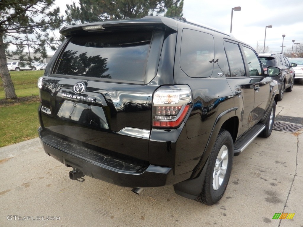 2016 4Runner SR5 4x4 - Midnight Black Metallic / Black photo #2