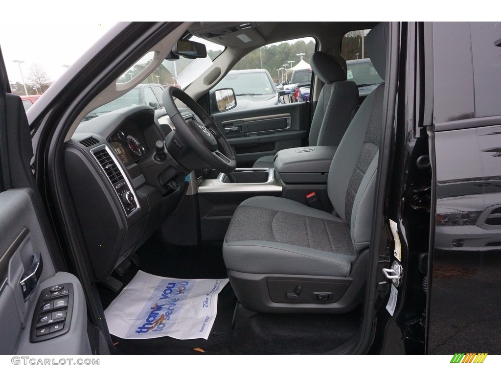 2017 1500 Big Horn Crew Cab - Brilliant Black Crystal Pearl / Black/Diesel Gray photo #7