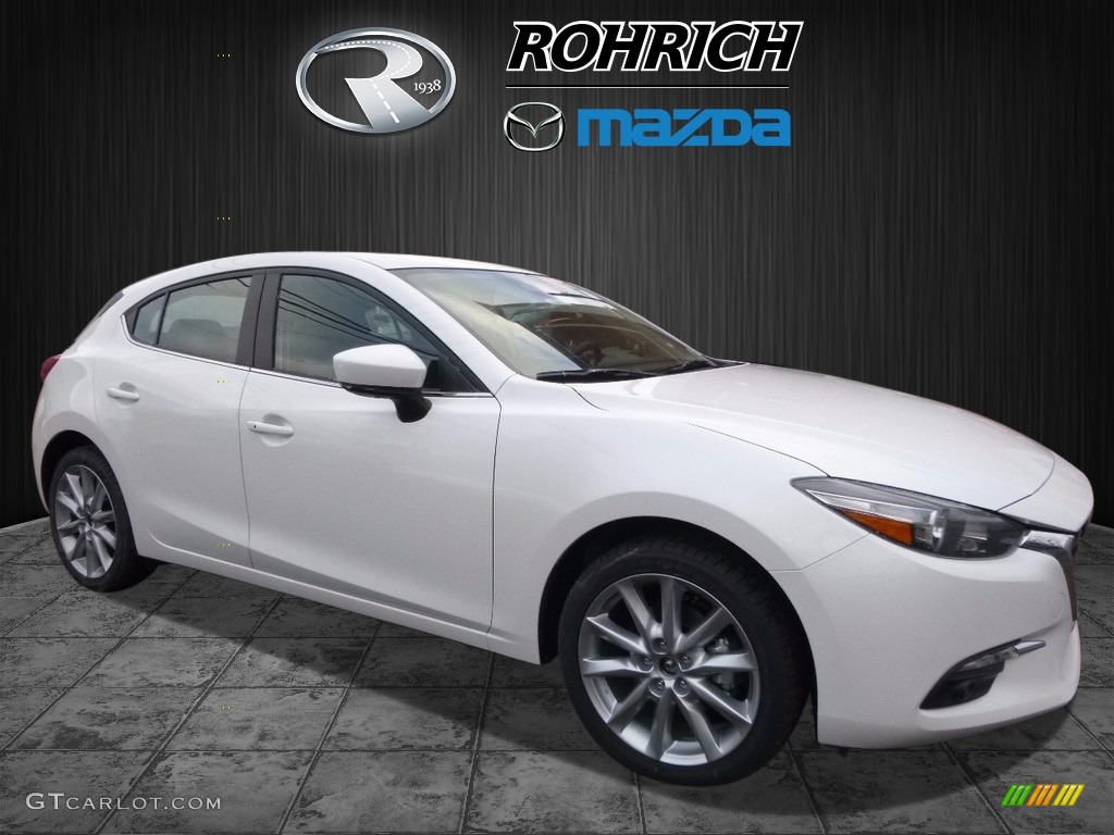 2017 Snowflake White Pearl Mica Mazda Mazda3 Grand Touring 5 Door
