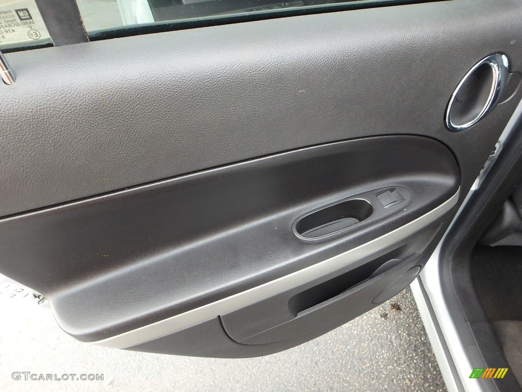 2010 HHR LS - Silver Ice Metallic / Ebony photo #23