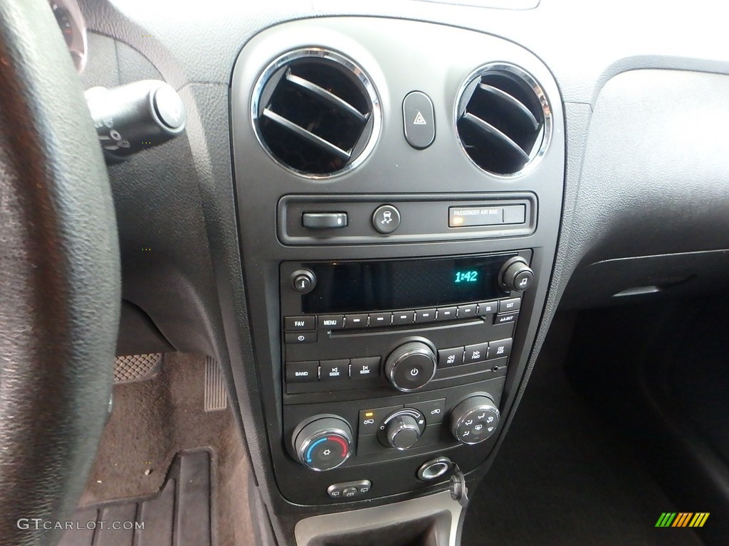 2010 HHR LS - Silver Ice Metallic / Ebony photo #28