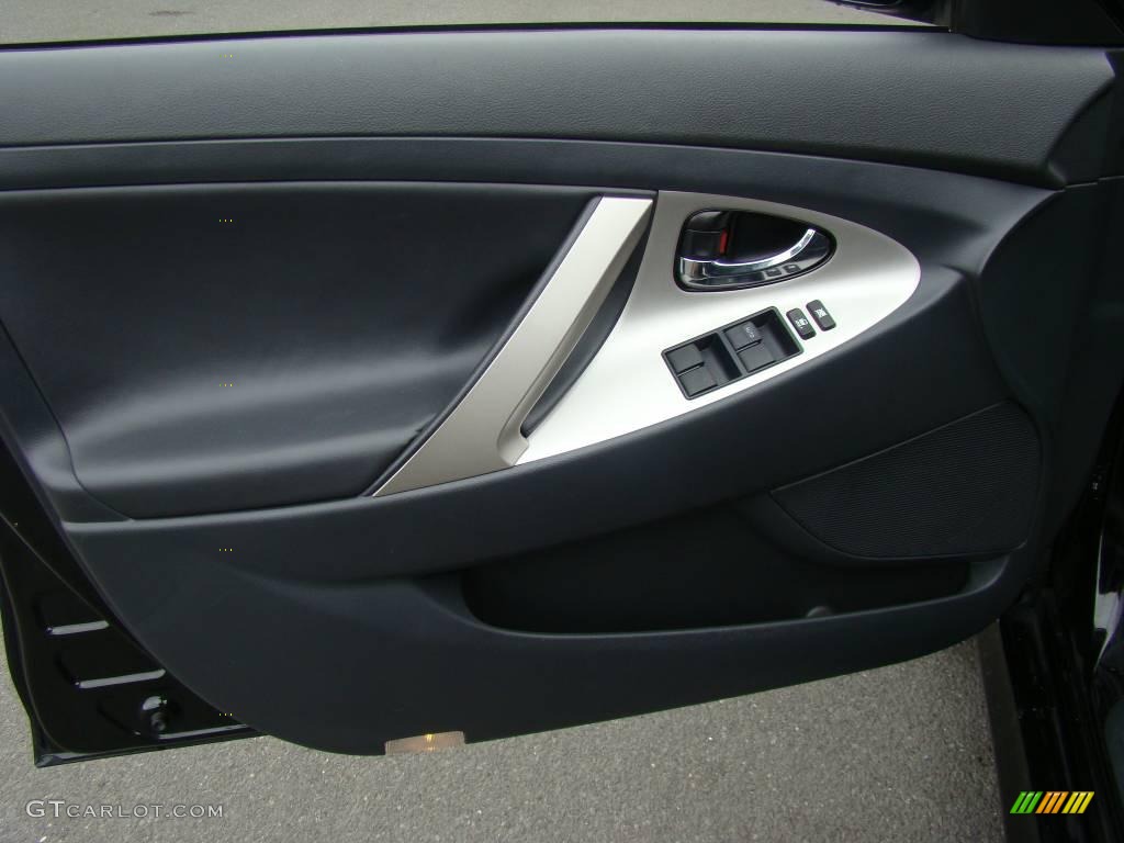 2007 Camry SE V6 - Black / Dark Charcoal photo #7