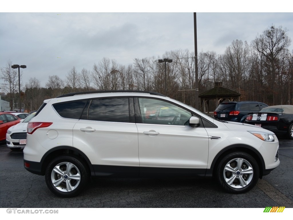 2015 Escape SE - White Platinum Metallic Tri-Coat / Medium Light Stone photo #2