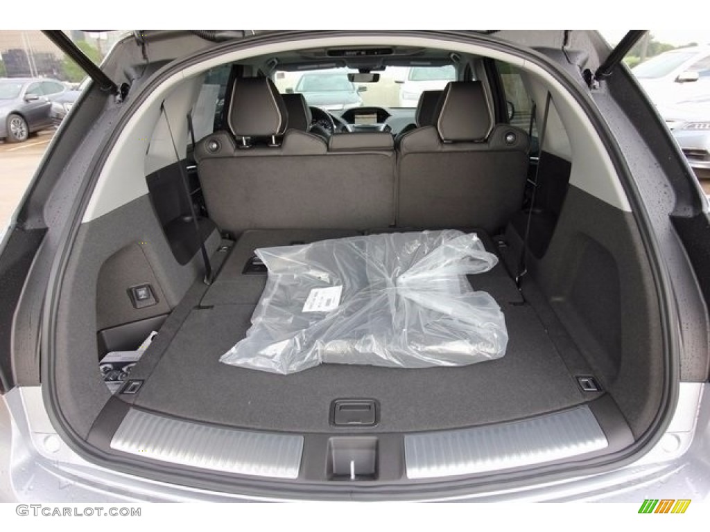 2017 Acura MDX SH-AWD Trunk Photo #117525202