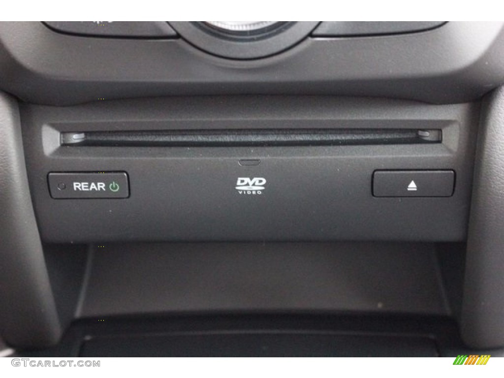 2017 Acura MDX SH-AWD Entertainment System Photo #117525397