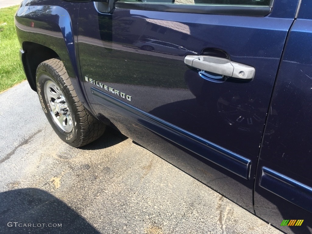 2009 Silverado 1500 LS Crew Cab 4x4 - Imperial Blue Metallic / Dark Titanium photo #16