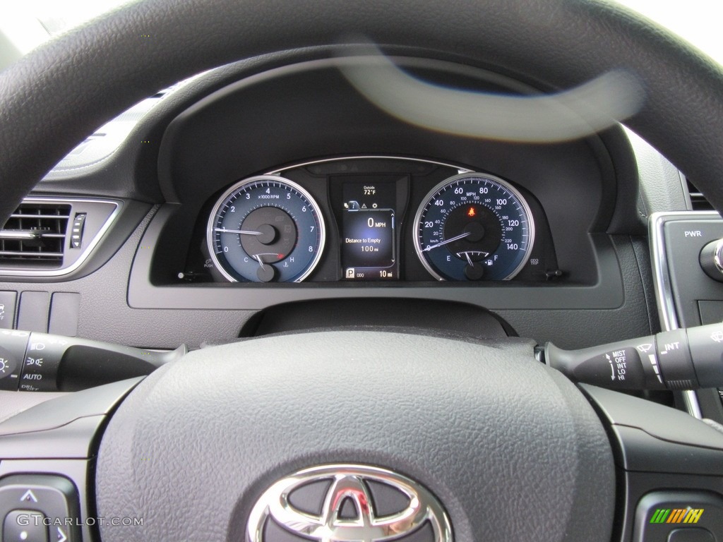 2017 Camry LE - Super White / Ash photo #29