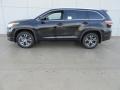 Midnight Black Metallic 2016 Toyota Highlander XLE Exterior