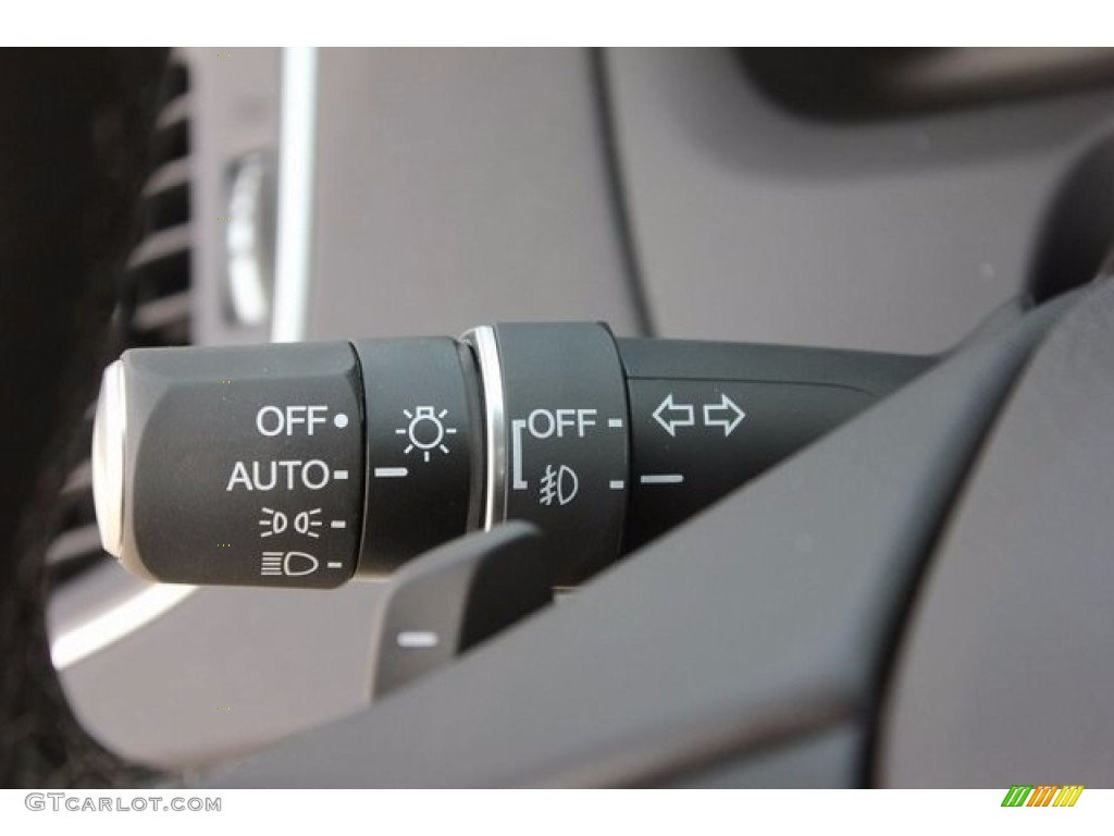 2017 Acura TLX V6 Advance Sedan Controls Photo #117531409