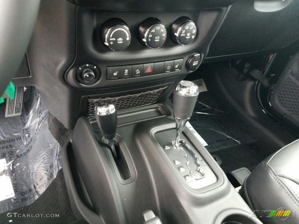 2017 Wrangler 75th Anniversary Edition 4x4 - Black / Black photo #9