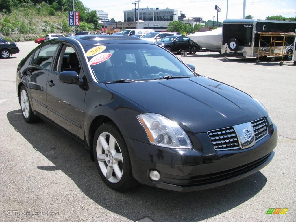 2006 Maxima 3.5 SE - Onyx Black / Black photo #6