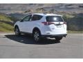 Super White - RAV4 LE Photo No. 3