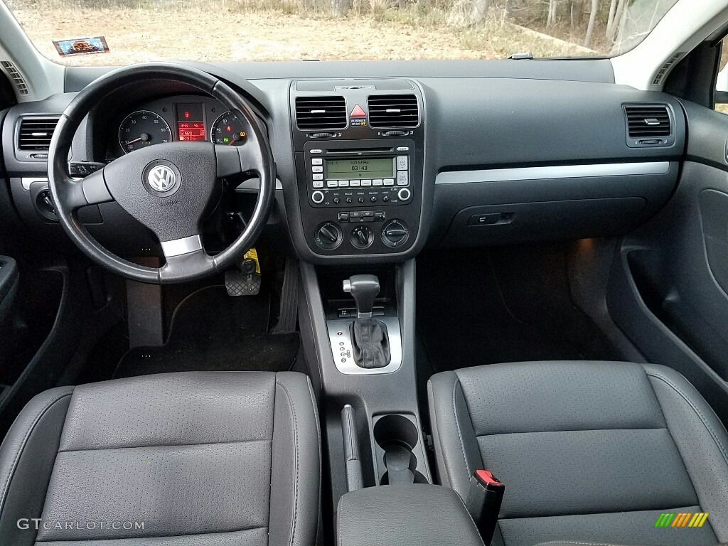 2008 Jetta SE Sedan - Campanella White / Anthracite Black photo #19