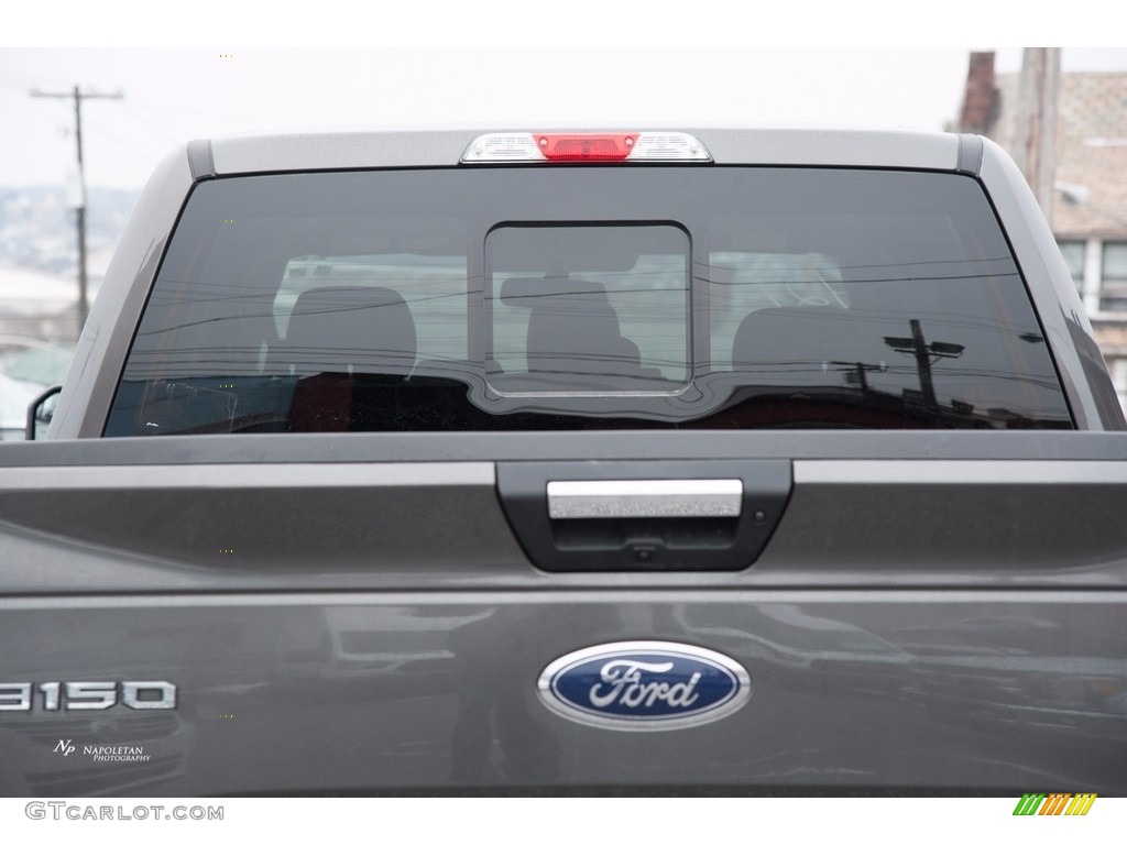 2017 F150 XLT SuperCrew 4x4 - Magnetic / Earth Gray photo #3
