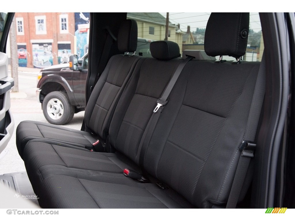 2017 F150 XL SuperCrew 4x4 - Shadow Black / Black photo #11