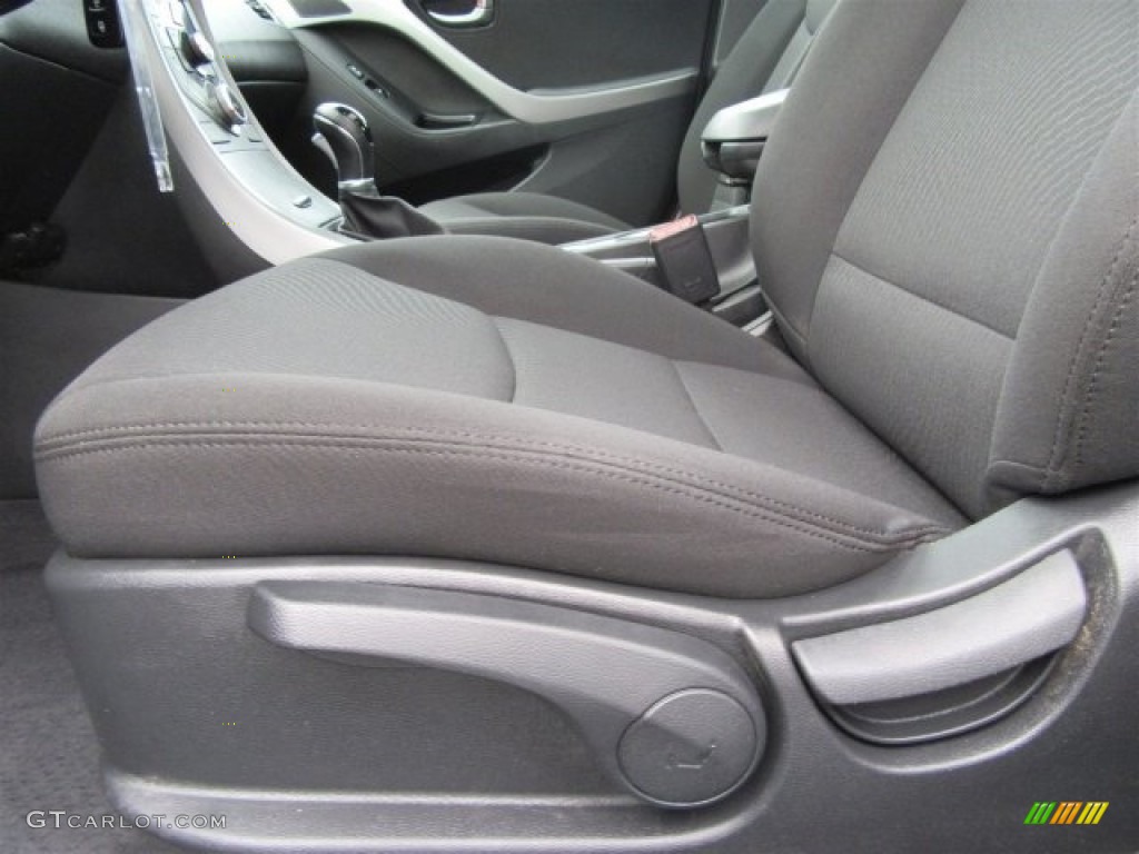 2015 Elantra SE Sedan - Shimmering Air Silver / Black photo #17