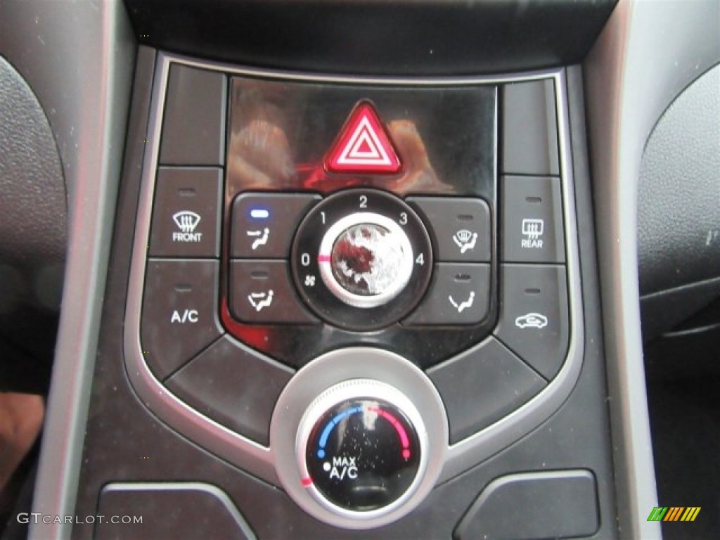 2015 Elantra SE Sedan - Shimmering Air Silver / Black photo #26