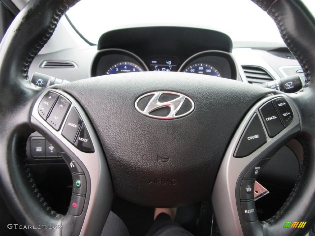 2015 Elantra SE Sedan - Shimmering Air Silver / Black photo #30