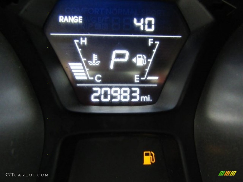 2015 Elantra SE Sedan - Shimmering Air Silver / Black photo #42