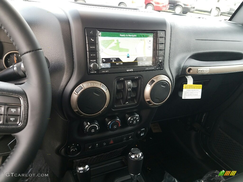 2017 Wrangler Unlimited 75th Anniversary Edition 4x4 - Granite Crystal Metallic / Black photo #10