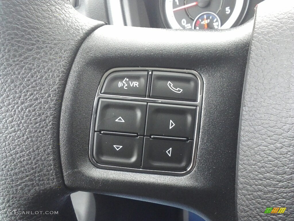 2017 Ram 5500 Tradesman Regular Cab 4x4 Chassis Controls Photo #117540827