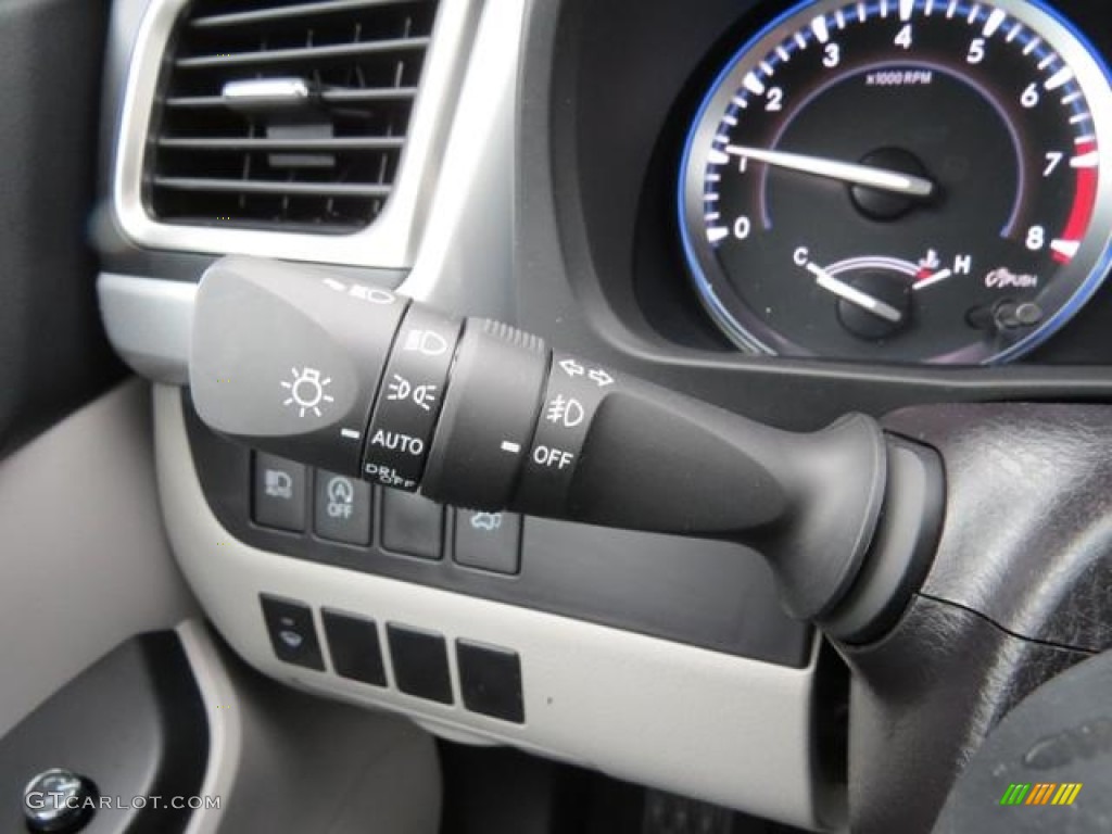 2017 Highlander XLE - Celestial Silver Metallic / Ash photo #17