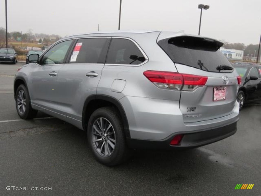 2017 Highlander XLE - Celestial Silver Metallic / Ash photo #29