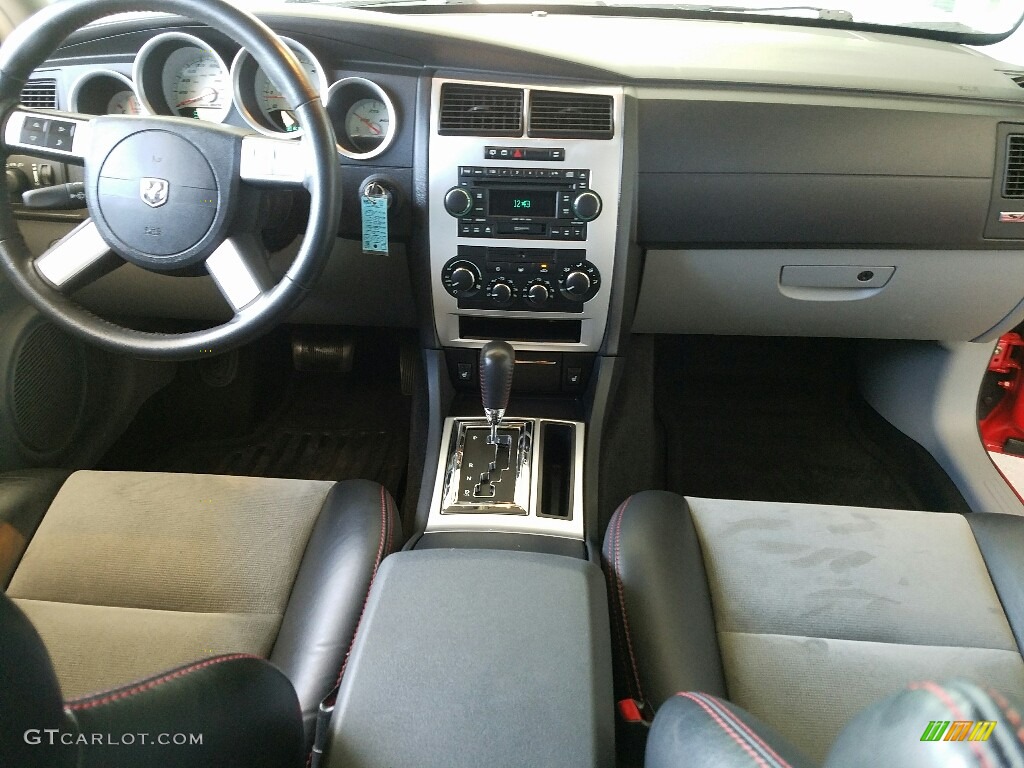 2007 Magnum SRT-8 - TorRed / Dark Slate Gray/Light Slate Gray photo #14