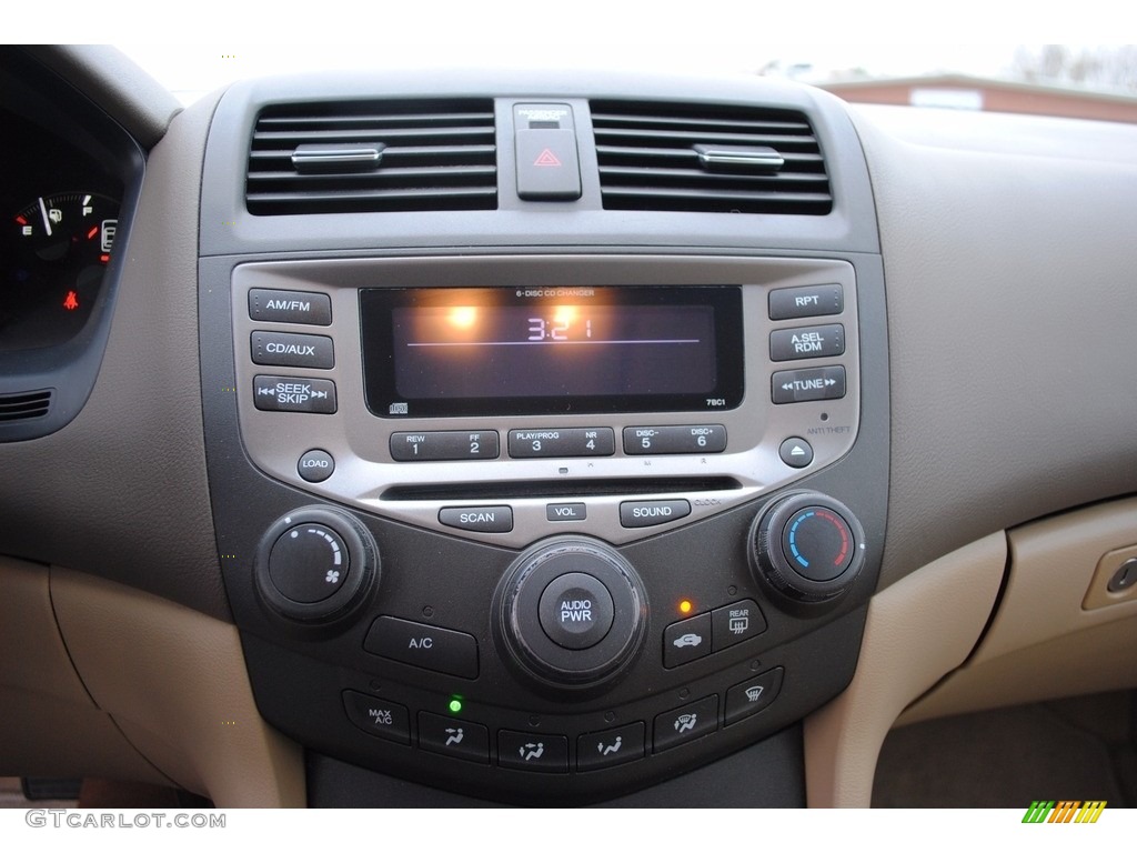 2006 Accord LX V6 Sedan - Taffeta White / Ivory photo #16