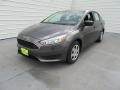 Magnetic - Focus S Sedan Photo No. 7