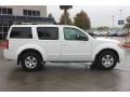 2006 Avalanche White Nissan Pathfinder S  photo #8