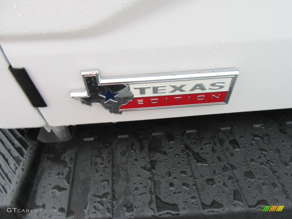 2017 Ford F150 XLT SuperCrew Marks and Logos Photo #117547922