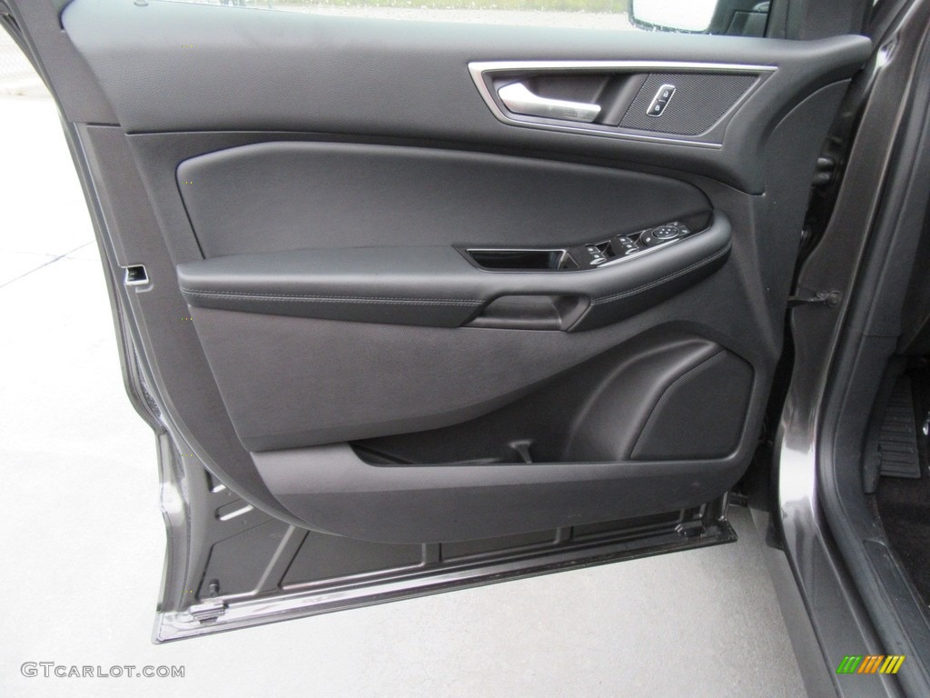 2017 Ford Edge SEL Ebony Door Panel Photo #117549701
