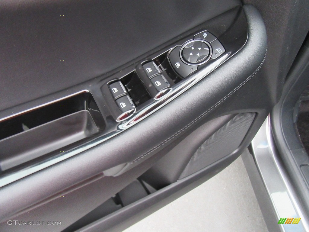 2017 Ford Edge SEL Controls Photo #117549710