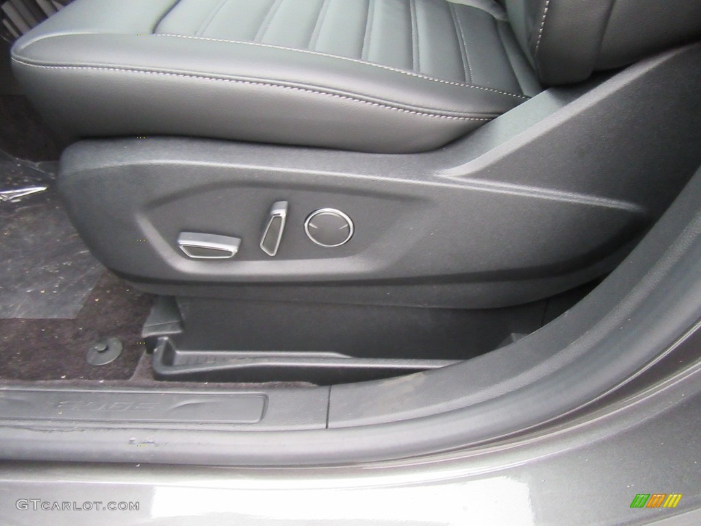 2017 Ford Edge SEL Front Seat Photo #117549725