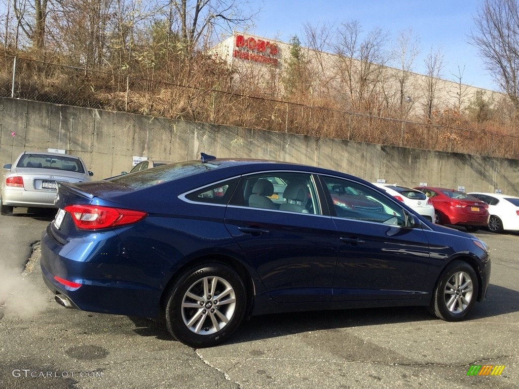 2016 Sonata SE - Lakeside Blue / Gray photo #4