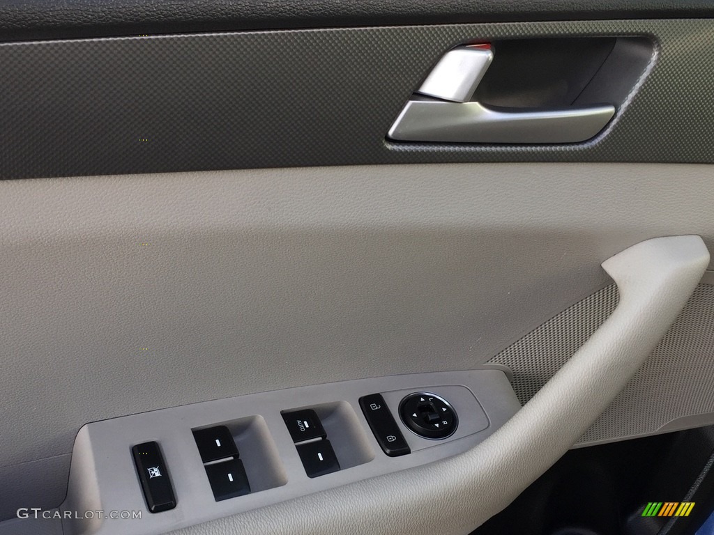 2016 Sonata SE - Lakeside Blue / Gray photo #8