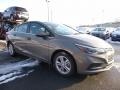 Pepperdust Metallic - Cruze LT Photo No. 3