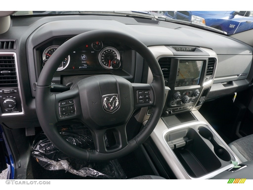 2017 1500 Big Horn Crew Cab - Blue Streak Pearl / Black/Diesel Gray photo #8